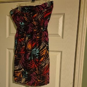 Snap Strapless Dress with Bold Multicolor Design